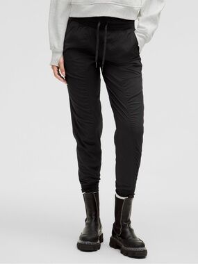Lululemon Dance Studio Mid-Rise Joggers